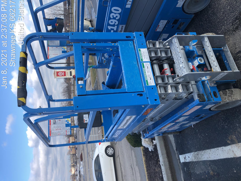 2020 Genie GS-1930 Solid Non Marking Tires, Beacon, Folding rails with half height swing gate