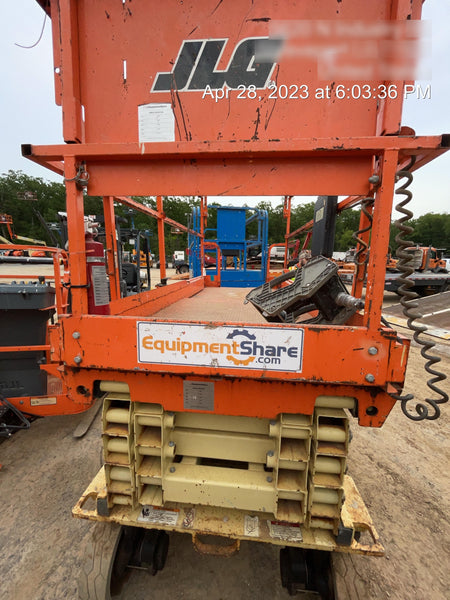 2016 JLG 3246ES
