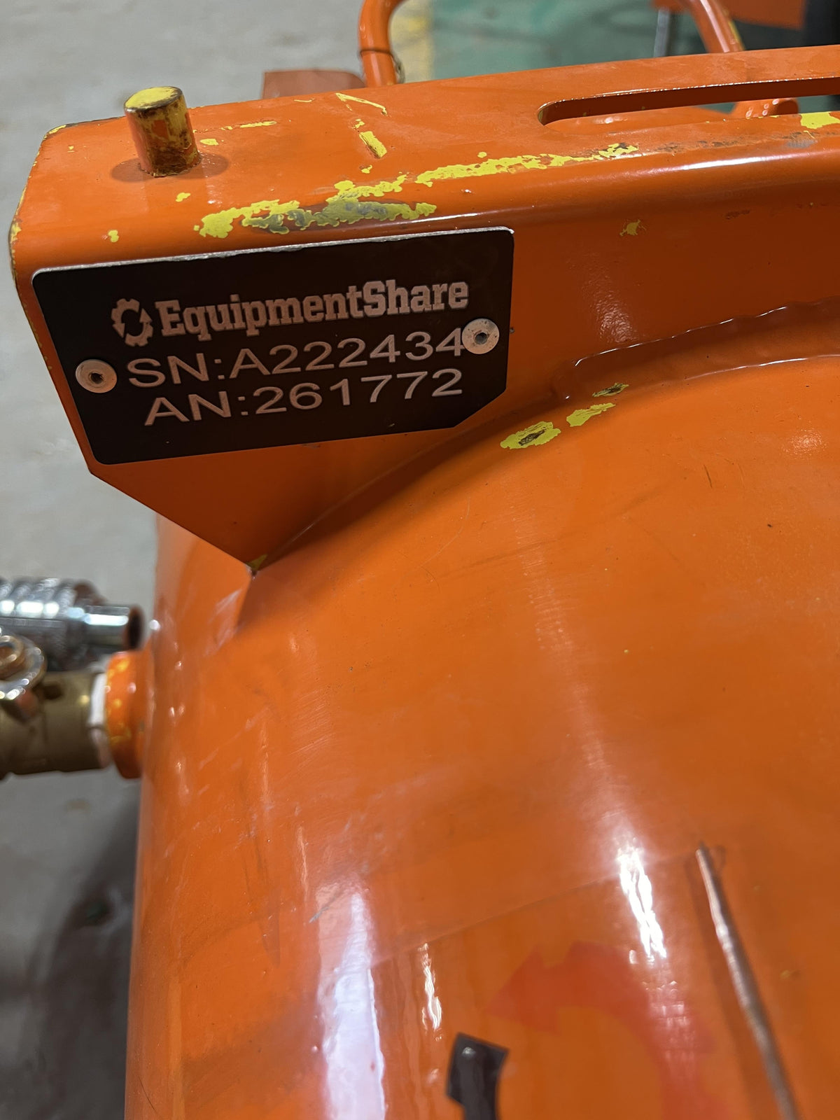 2022 MICHIGAN PNEUMATIC HV-15G-8P-ES-TRACKER