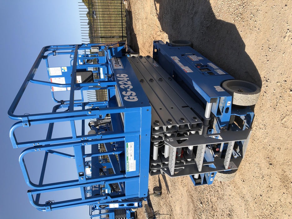 2020 Genie GS-3246 Standard, Folding full height swing gate