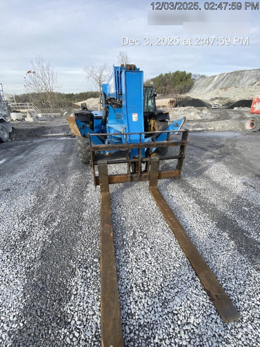 2019 Genie GTH-1056 Cab/Heat/AC, Solid RT Tires, LED Work Lights, Beacon 60" QA Carriage, 60" Forks