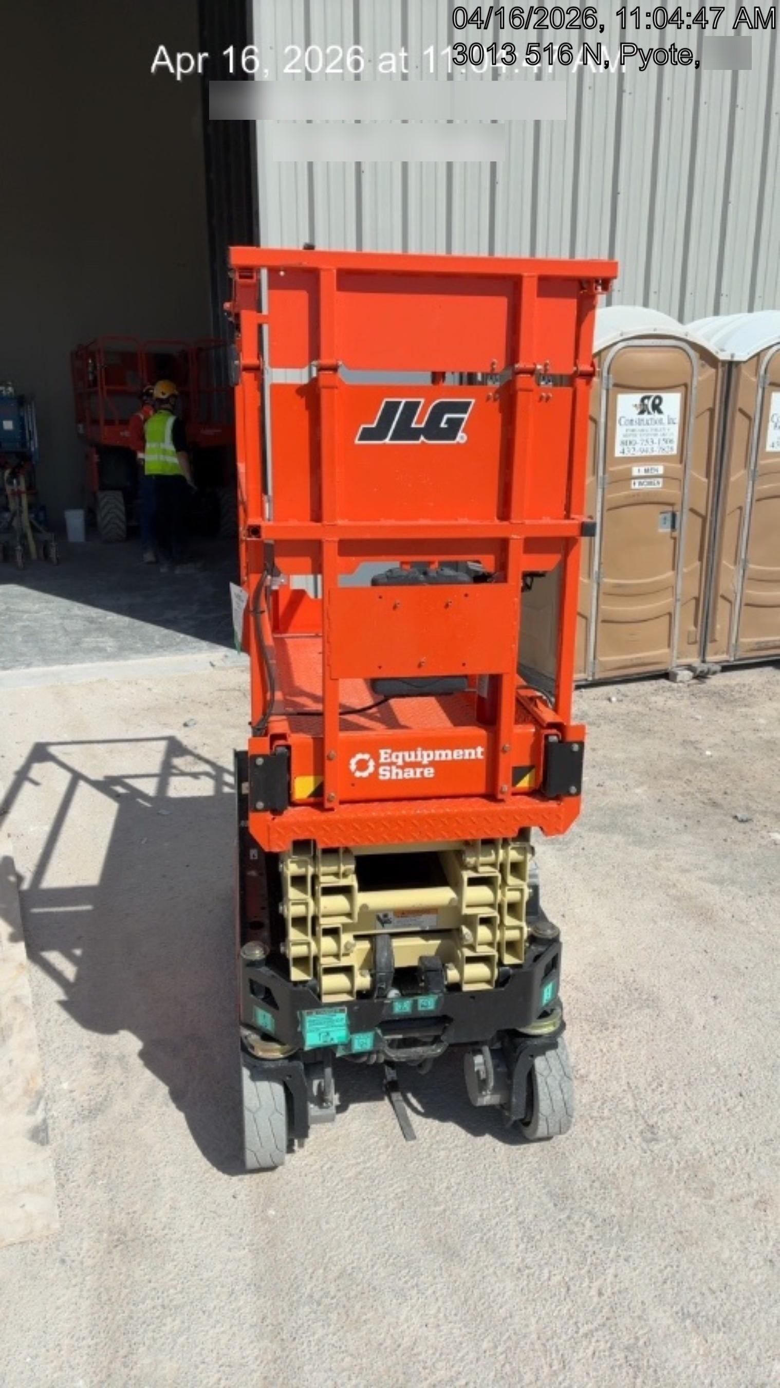 2025 JLG ES1932