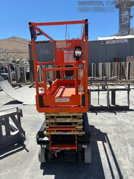 2022 JLG ES1932