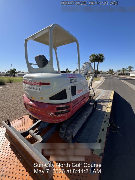2021 TAKEUCHI TB235-2R