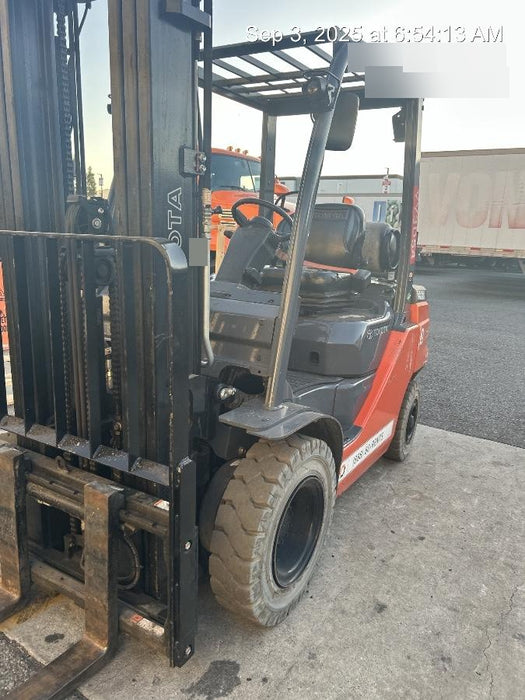 2022 TOYOTA 50-8FGU25