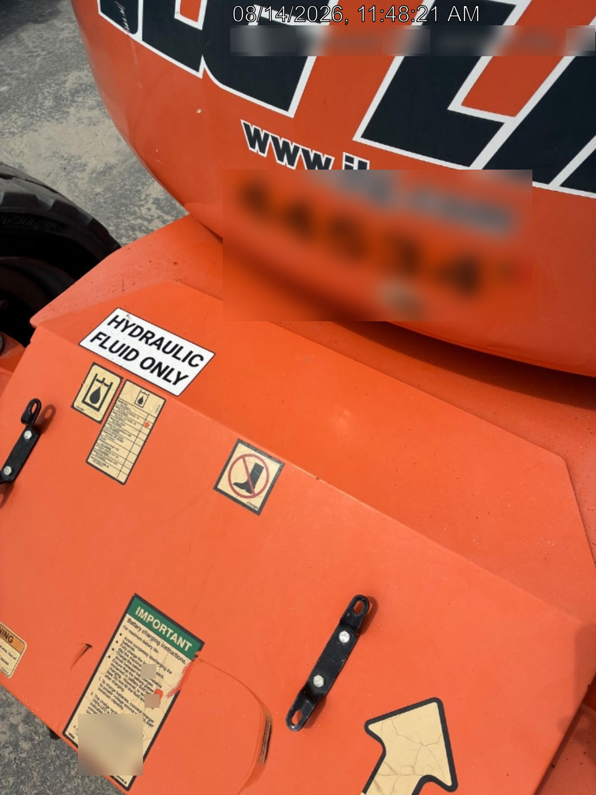 2019 JLG E450AJ