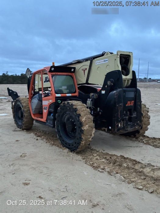 2018 JLG 1255 JLG Skytrak 1255, Cab w/Heat and A/C, Solid Tires (shipping-Boss), Open ROPS, Beacon and Work Light Package