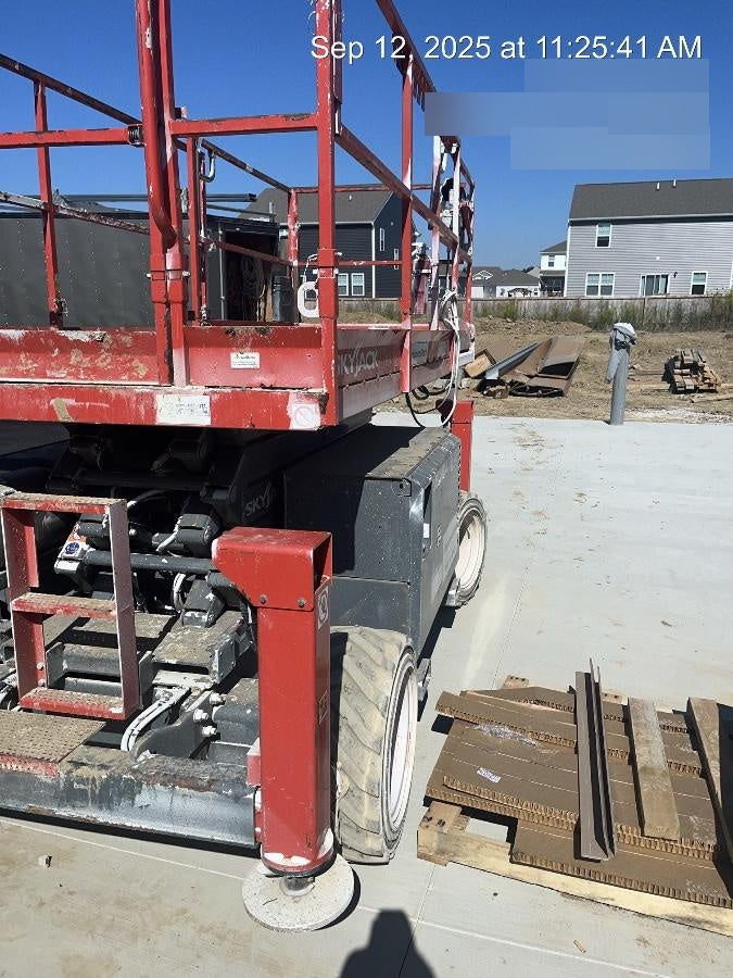 2021 SKYJACK SJ6832 RT