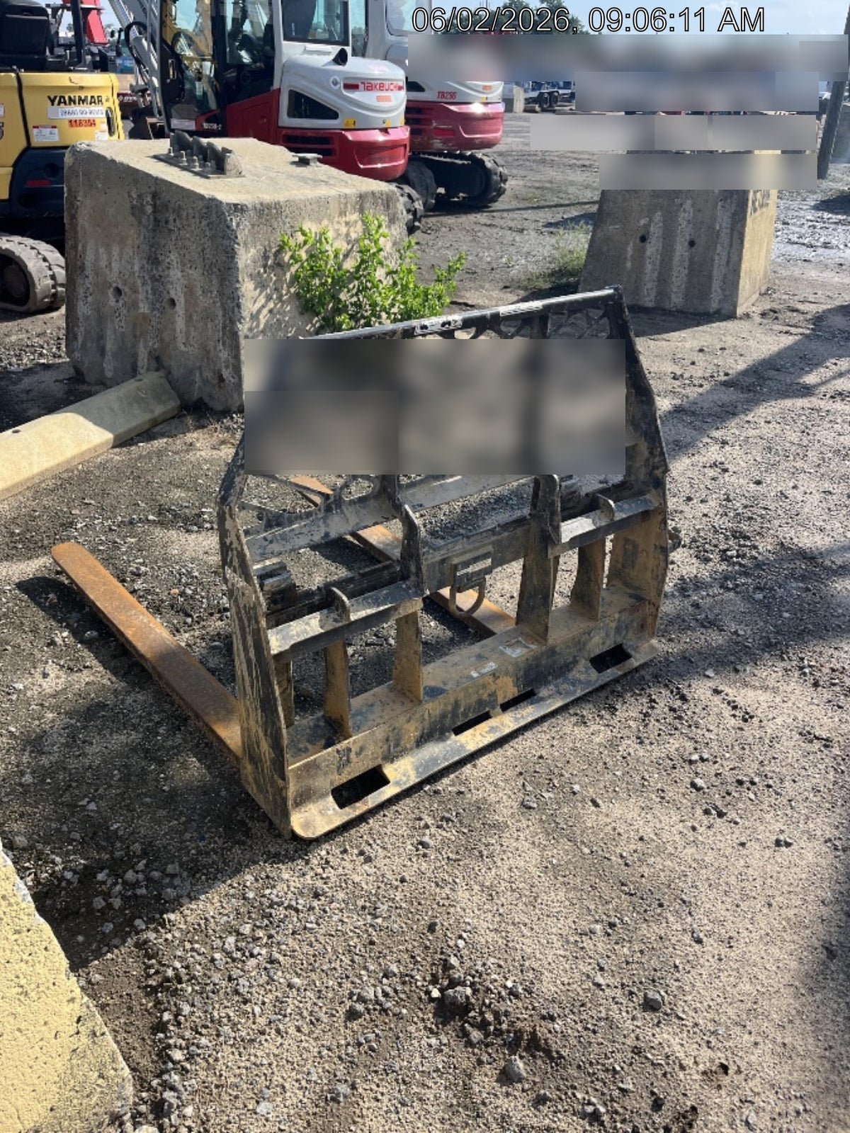2025 PALADIN 48" Pallet Forks - Paladin