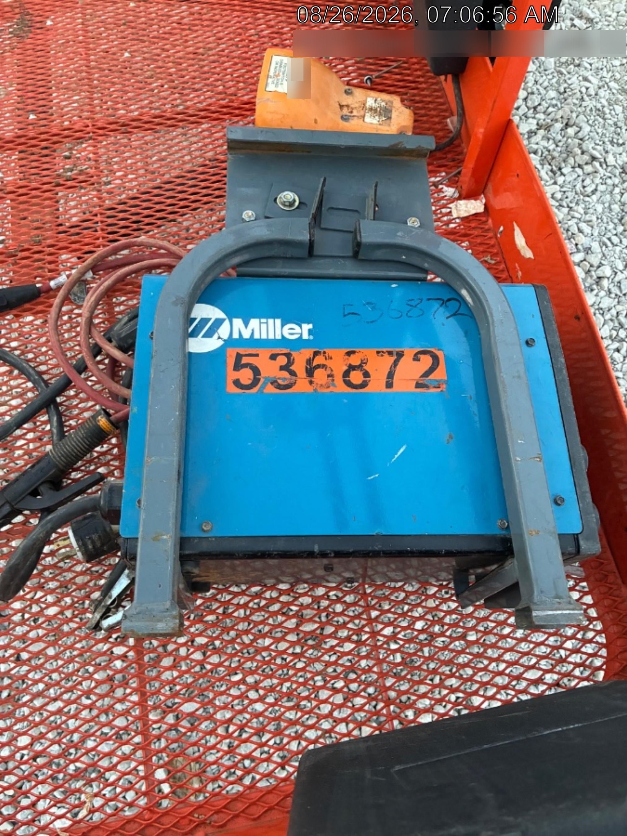 2025 JLG 660SJ