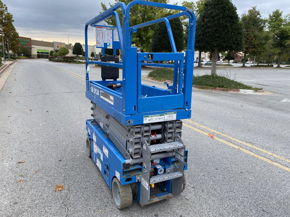 2020 Genie GS-1930 Solid Non Marking Tires, Beacon, Folding rails with half height swing gate