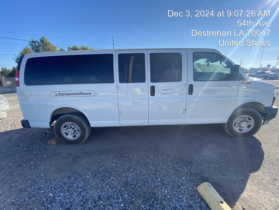 2023 CHEVROLET Express Van - Rental