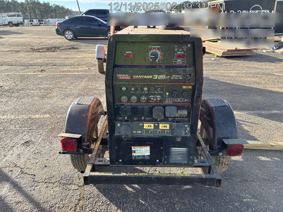 2021 Lincoln Electric Vantage 322 Vantage 322 Ready Pak 3 w/ Decals, ORANGE (includes trailer, cable rack, fender light kit) NO Telematics