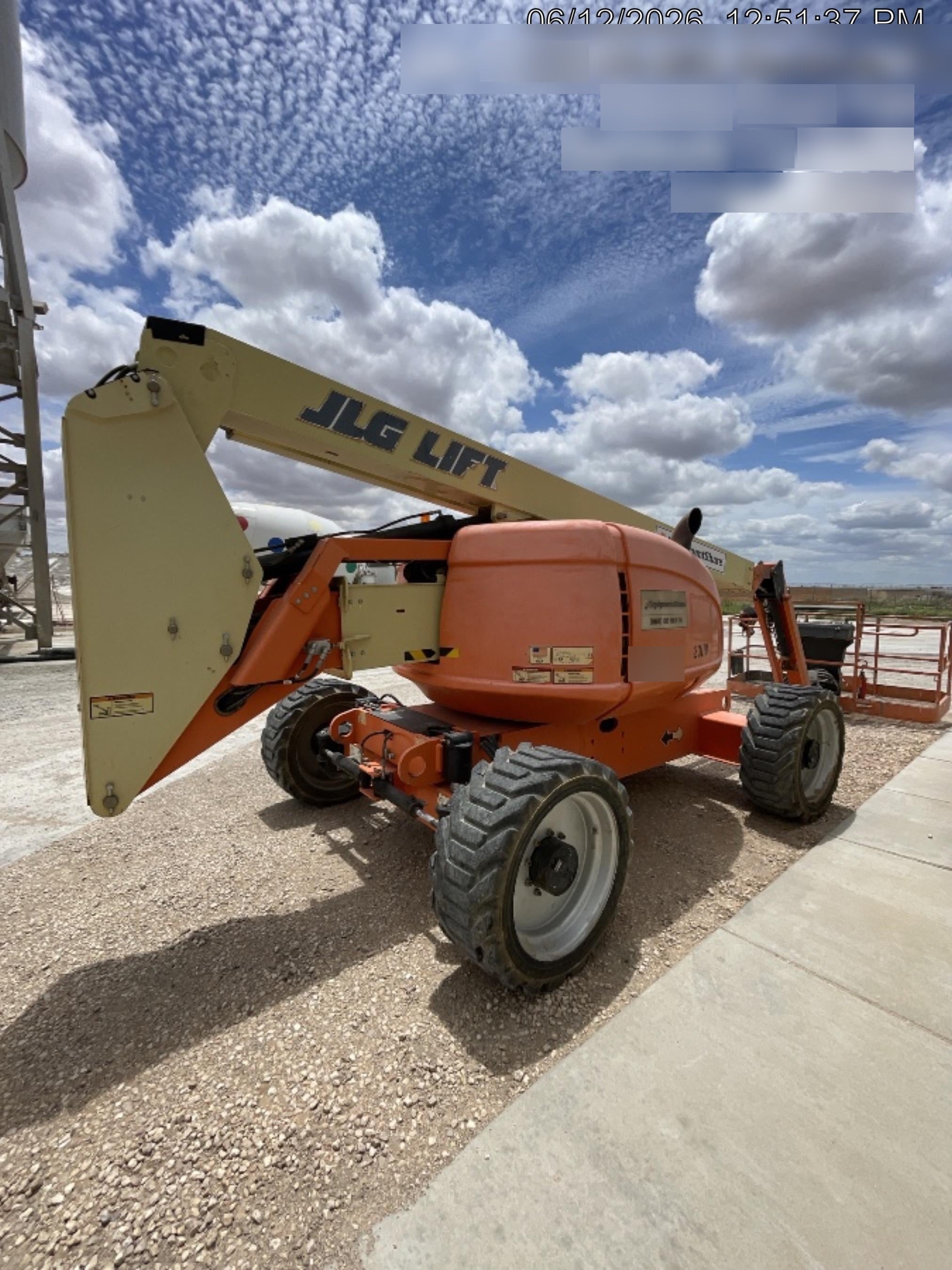 2019 JLG 600AJ