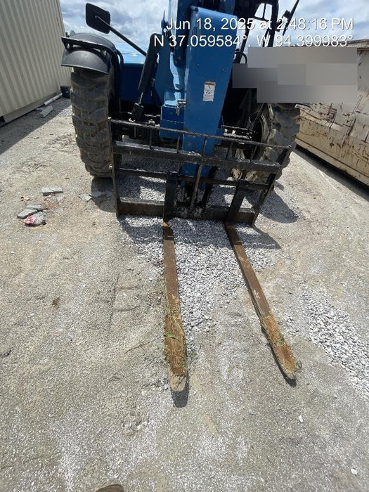 2018 Genie GTH-636 Genie GTH-636 w/Open ROPS, Solid Tires, Work Light/Beacon, 48" Carriage and Forks