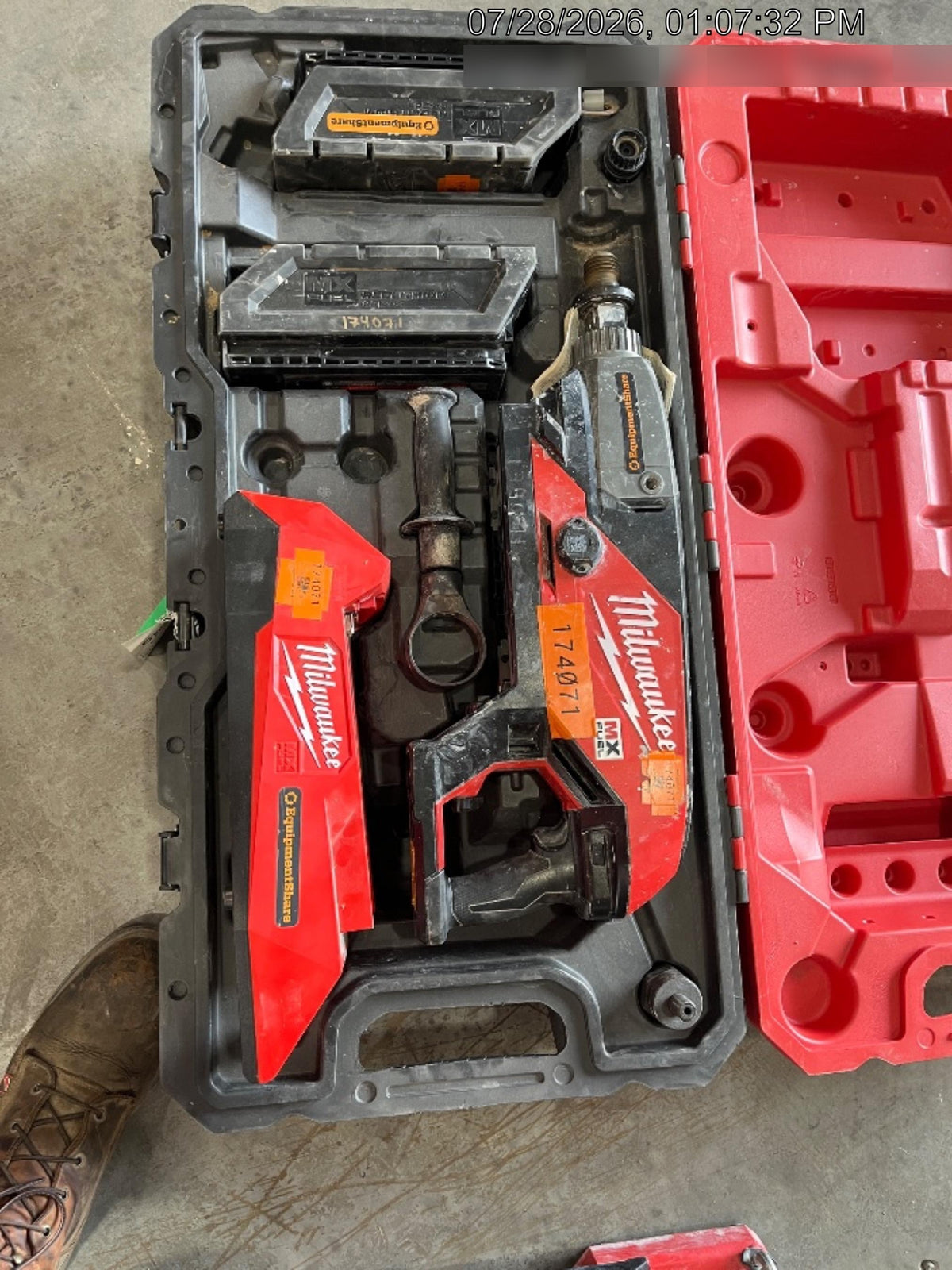 2021 MILWAUKEE MXF301-2CP