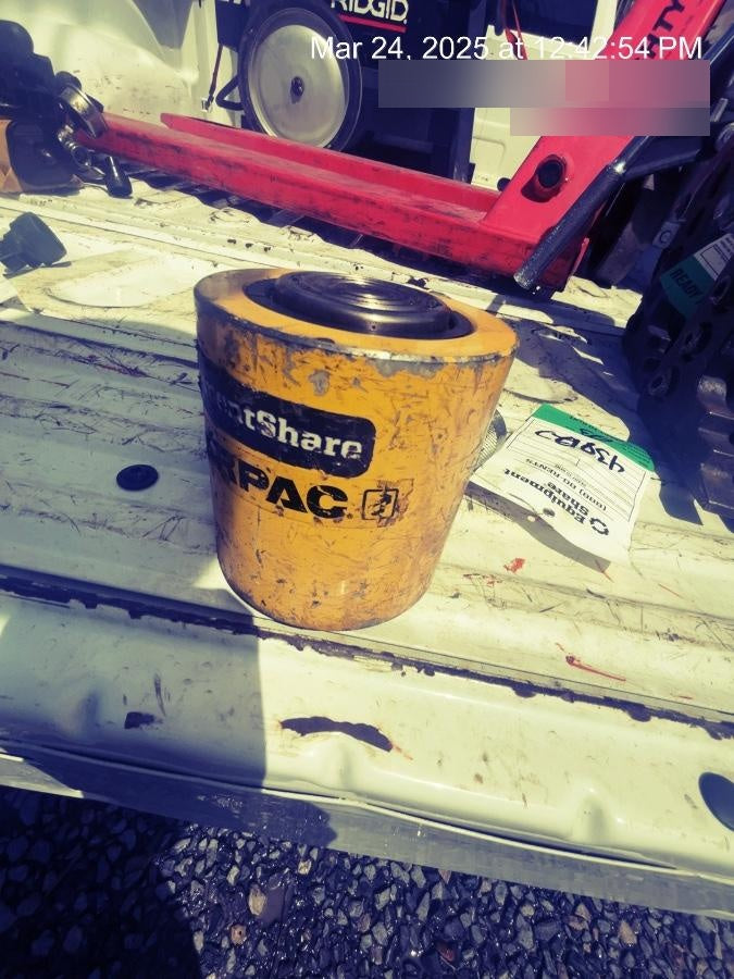 2024 ENERPAC RCS201