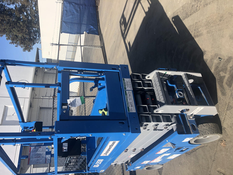 2020 Genie GS-1930 Solid Non Marking Tires, Beacon, Folding rails with half height swing gate, 800W Inverter