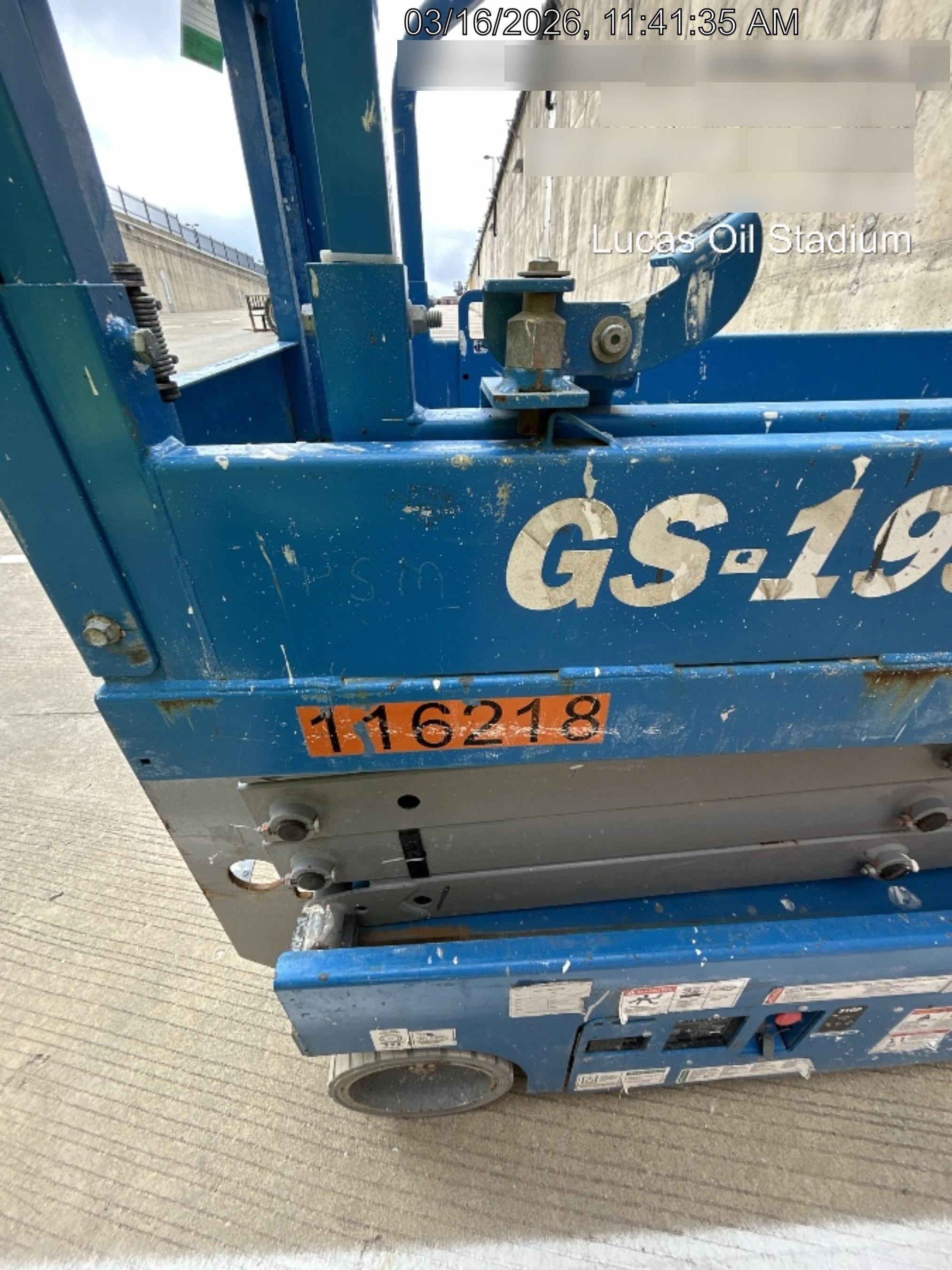 2020 Genie GS-1930 Solid Non Marking Tires, Beacon, Folding rails with half height swing gate