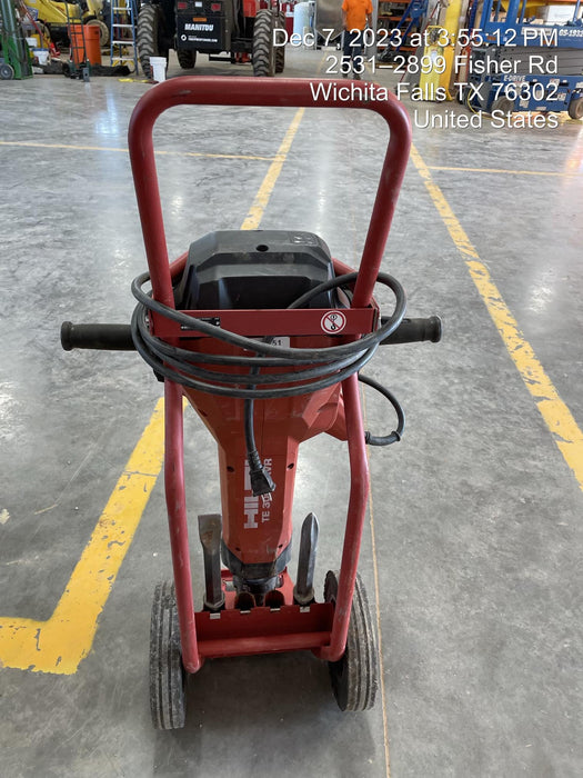 2023 HILTI TE 3000-AVR