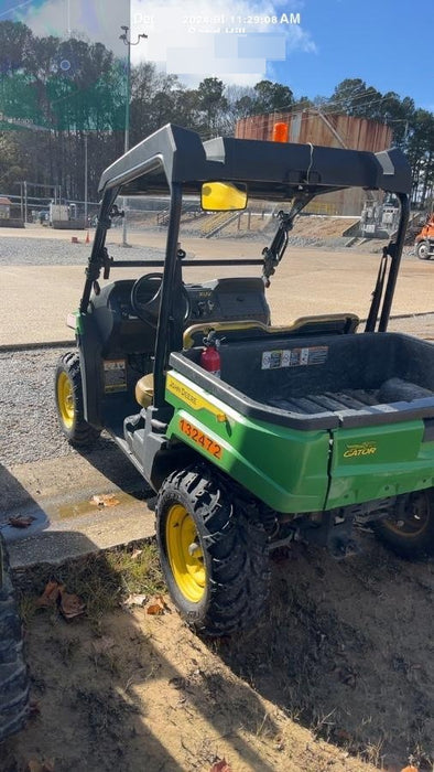 2021 John Deere XUV560E GATOR 4WD Utility Cart - 2-Seat, GAS, Canopy - ROPS, Windshield