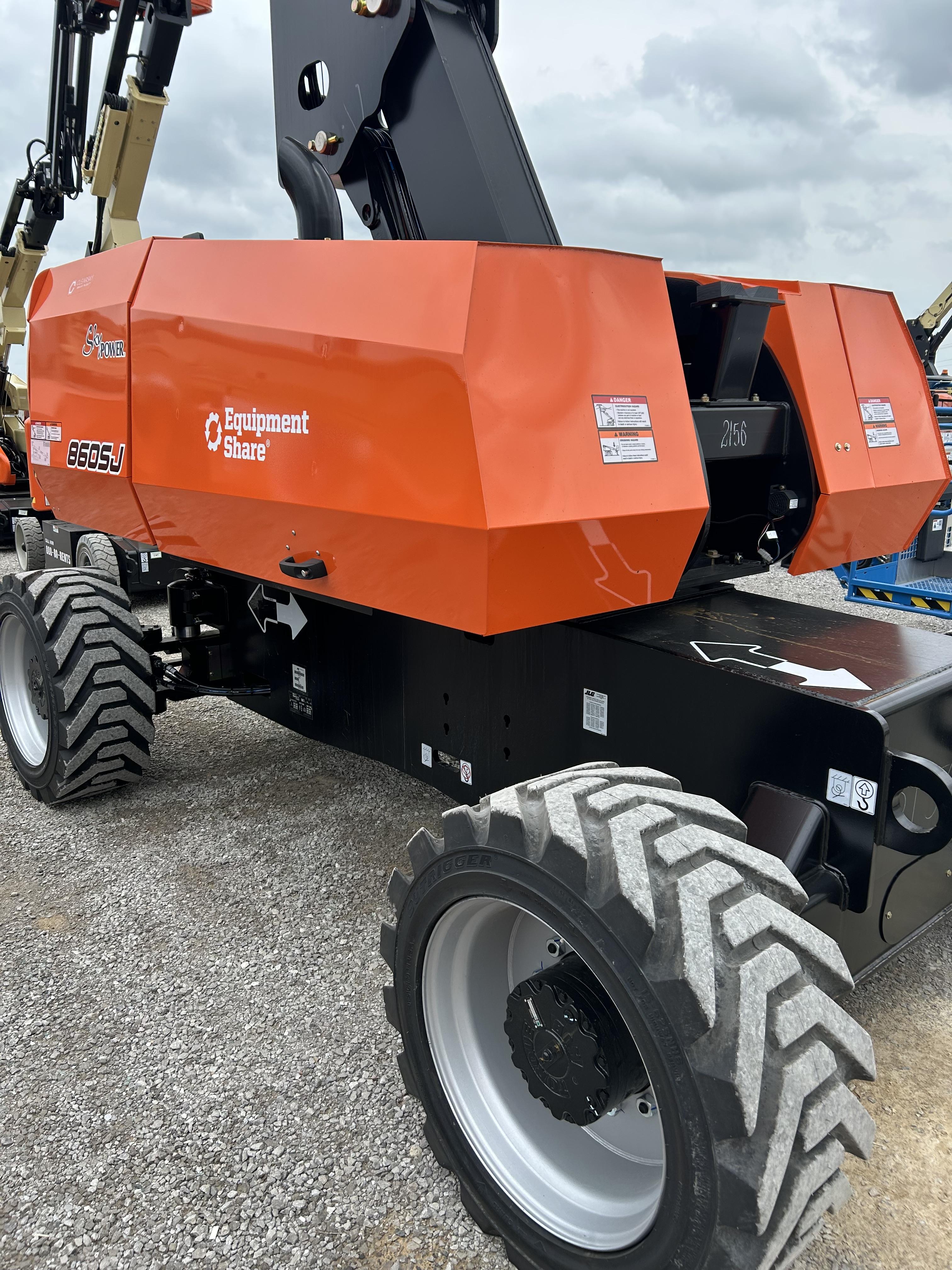 2025 JLG 860SJ