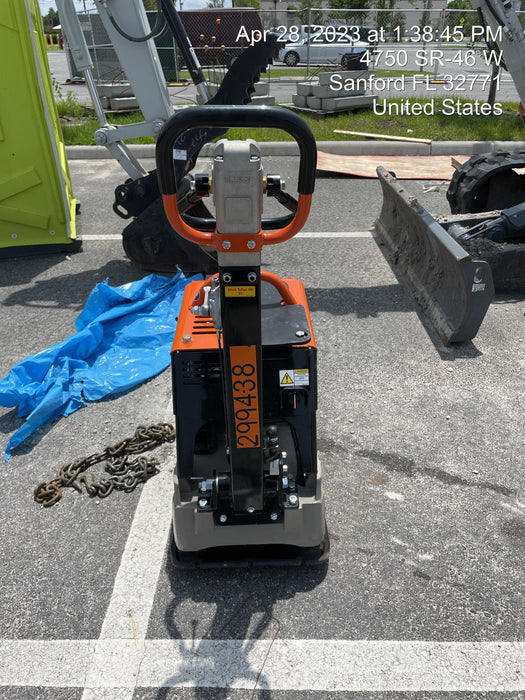 2023 Multiquip MVH158 Honda GX200, 17" Plate, Gas