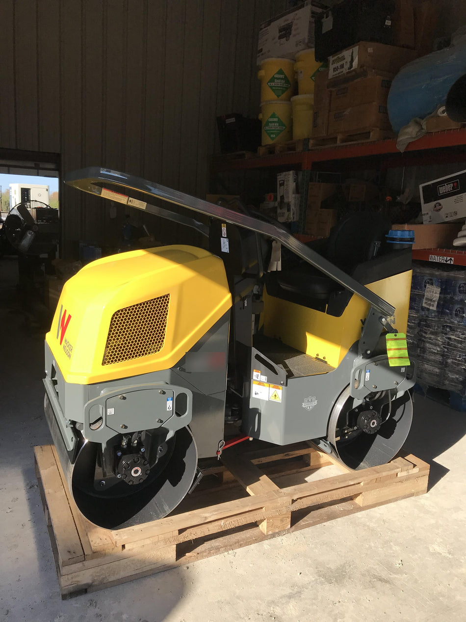2023 WACKER NEUSON RD12A