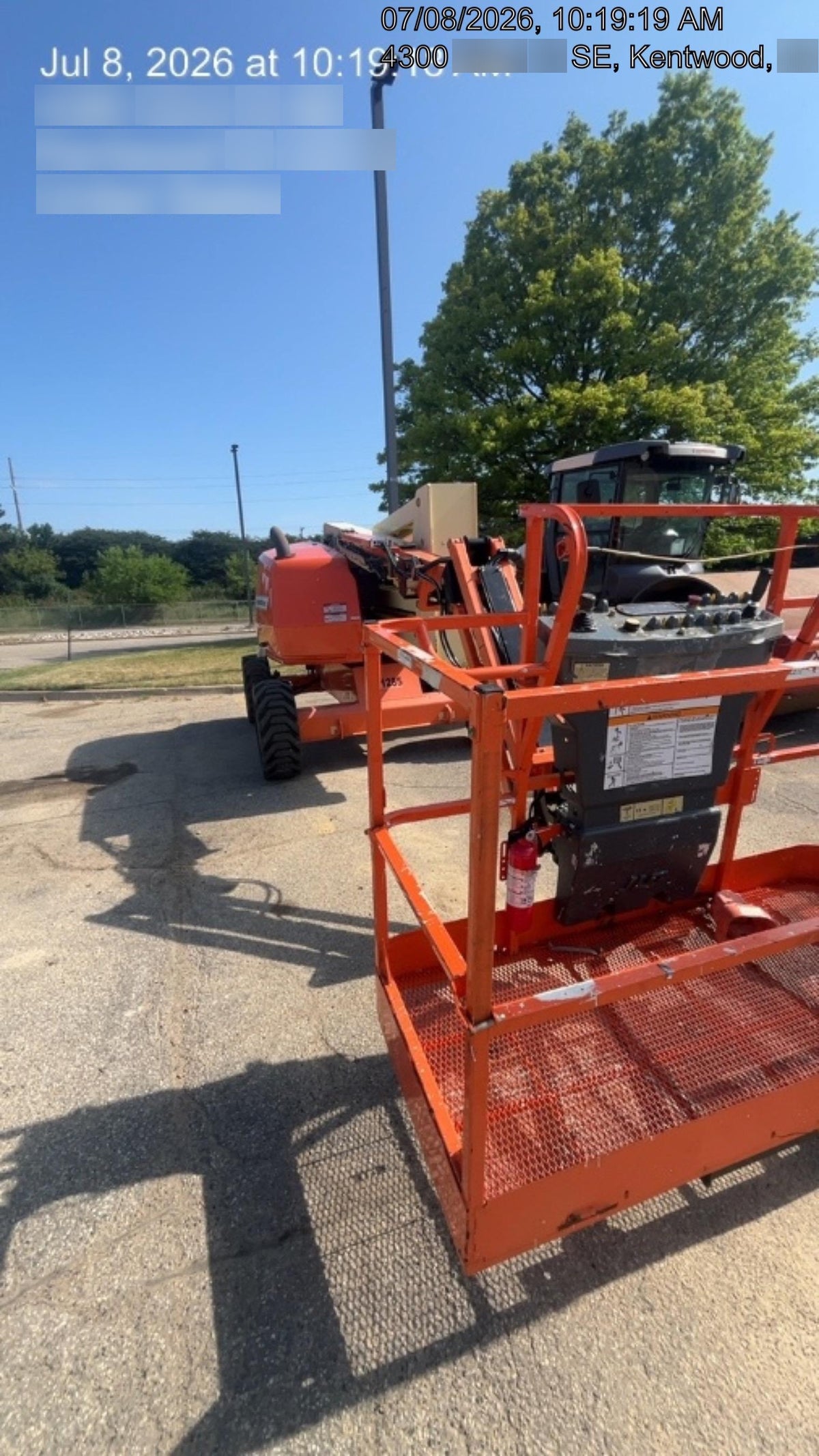 2019 JLG 450AJ