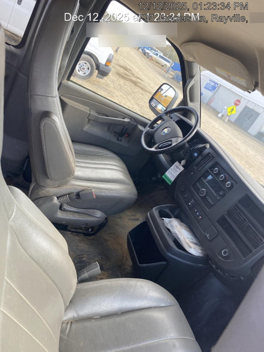 2023 CHEVROLET Express Van - Rental