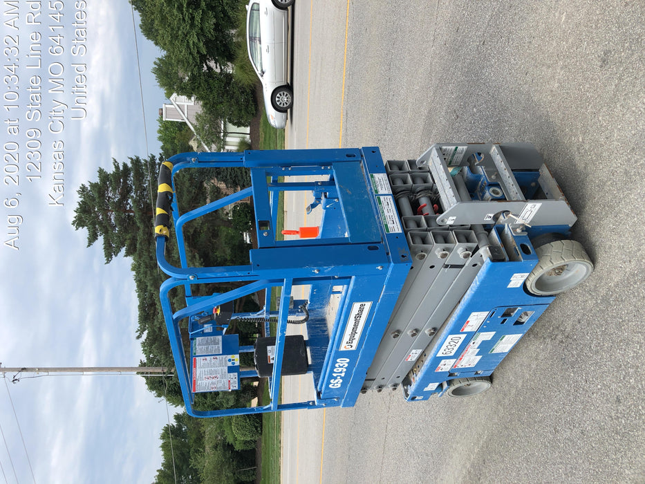 2020 Genie GS-1930 Solid Non Marking Tires, Beacon, Folding rails with half height swing gate
