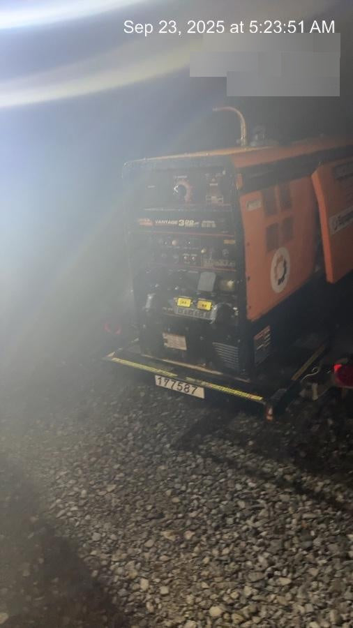 2021 Lincoln Electric Vantage 322 Vantage 322 Ready Pak 3 w/ Decals, ORANGE (includes trailer, cable rack, fender light kit) NO Telematics