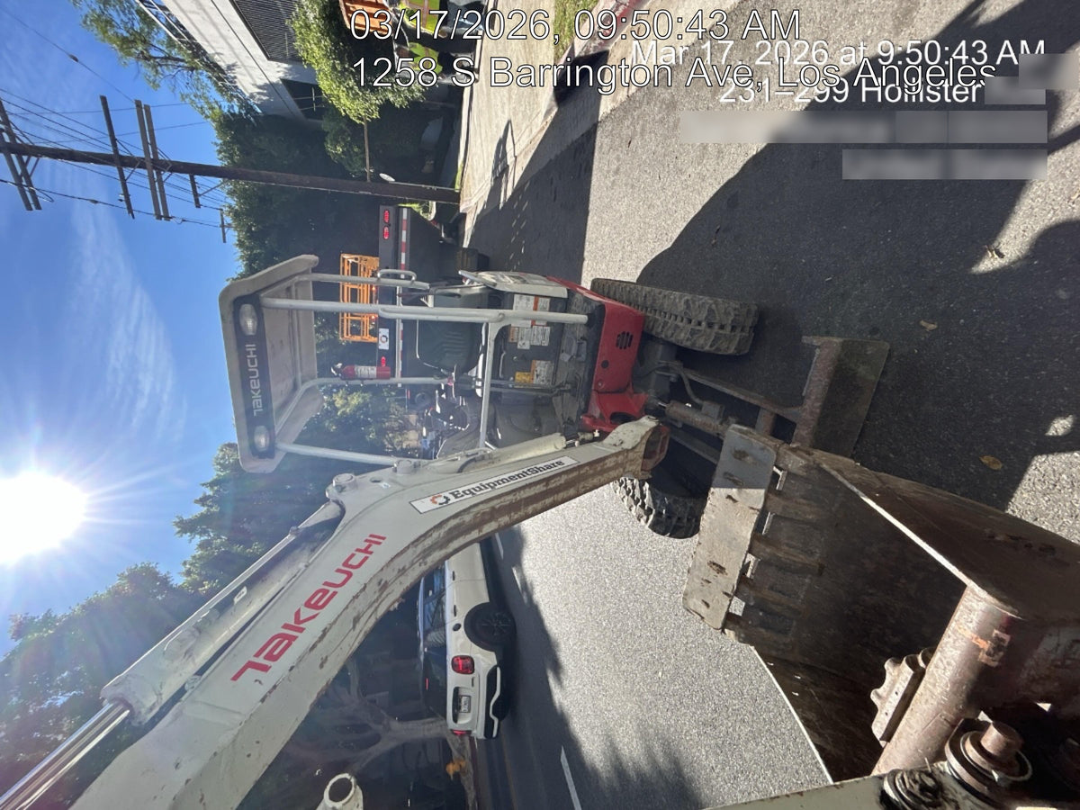 2021 TAKEUCHI TB216R