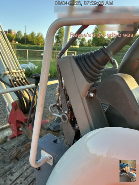 2022 TAKEUCHI TB235-2R