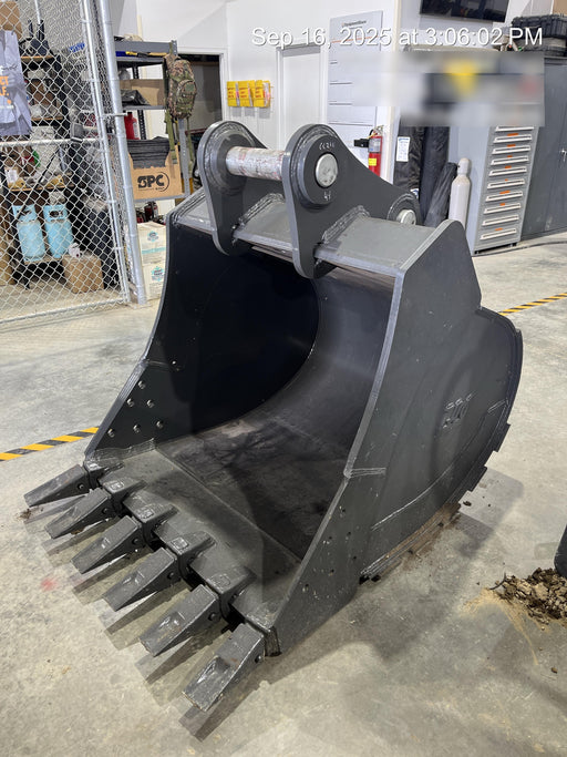 2025 CASE 48" Bucket 66-75K - Case