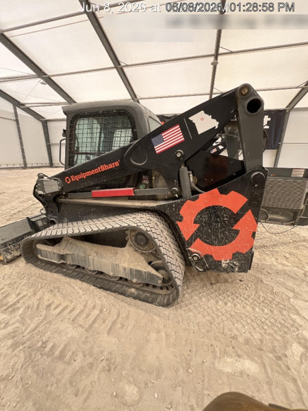 Wacker Neuson ST45 Cab/Heat/Air, 14-Pin Attachment Control T3, Cyclonic Engine Pre-Cleaner, Block Heater (110v) T4F Only, Ride Control, Radio, High Capacity Fuel Tank, High Flow LF, Hydraulic Coupler SSL/CTL, Air-Ride Seat