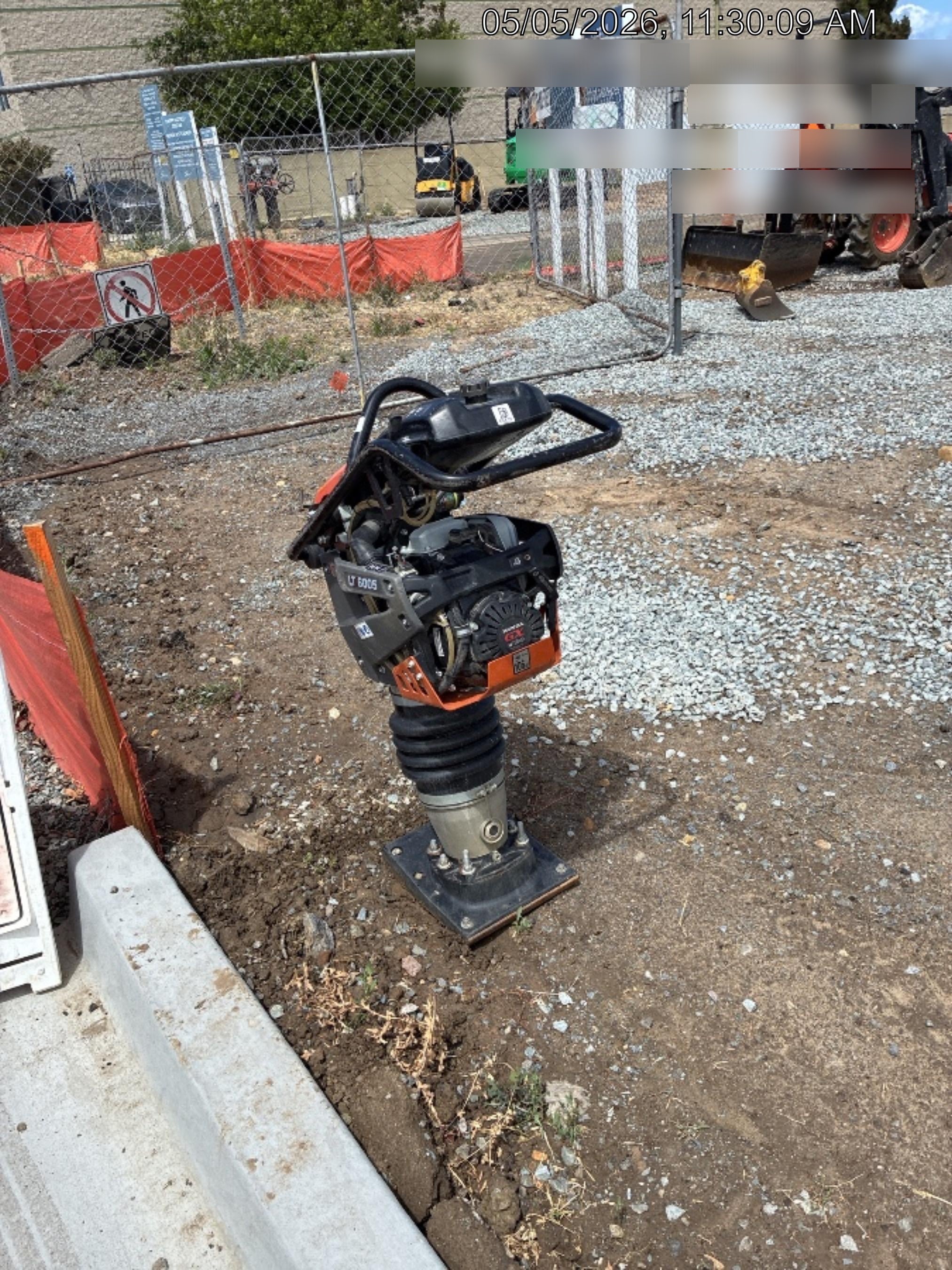 2025 HUSQVARNA LT6005