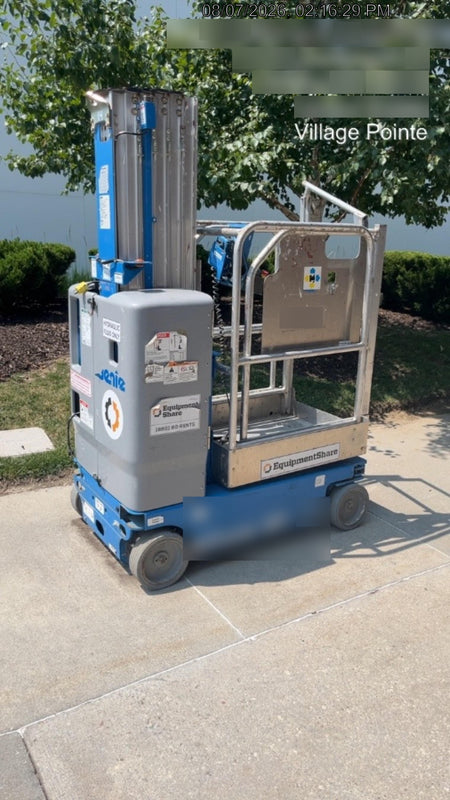 2019 GENIE GR-20