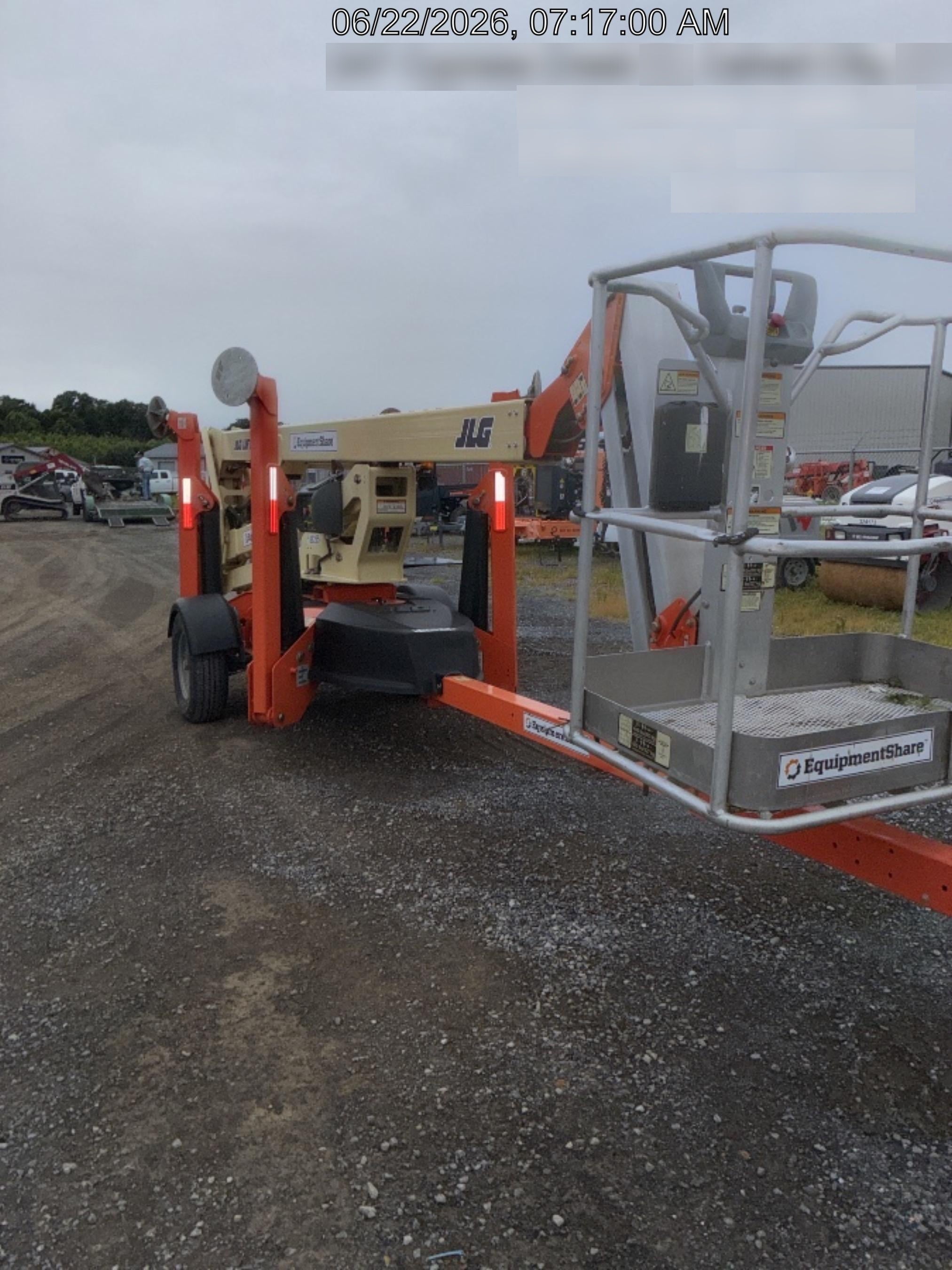 2021 JLG T500J