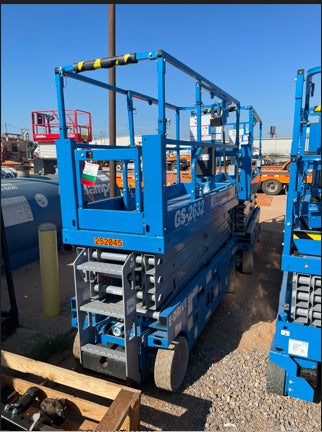 2022 GENIE GS-2632