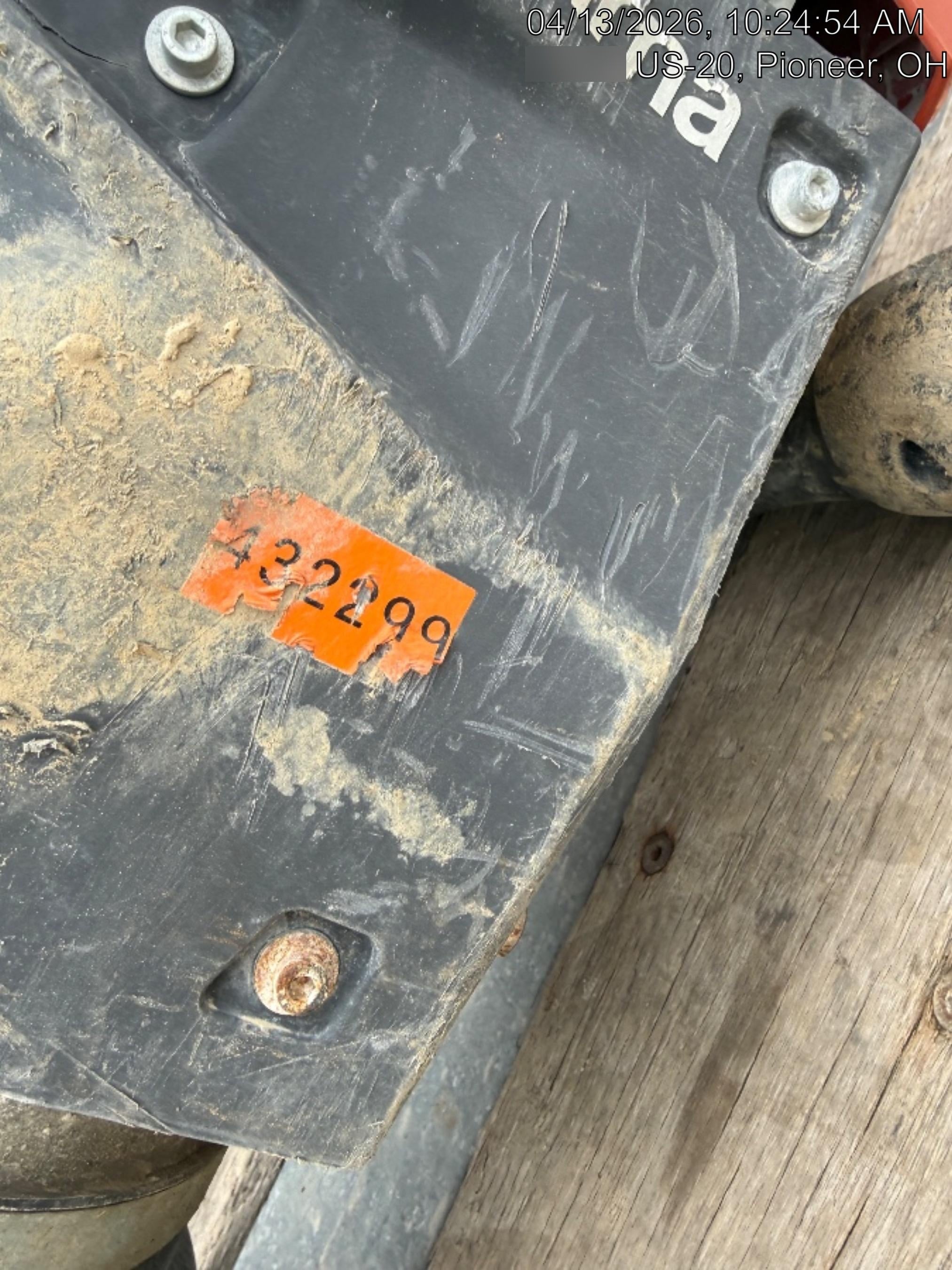 2024 HUSQVARNA LT6005
