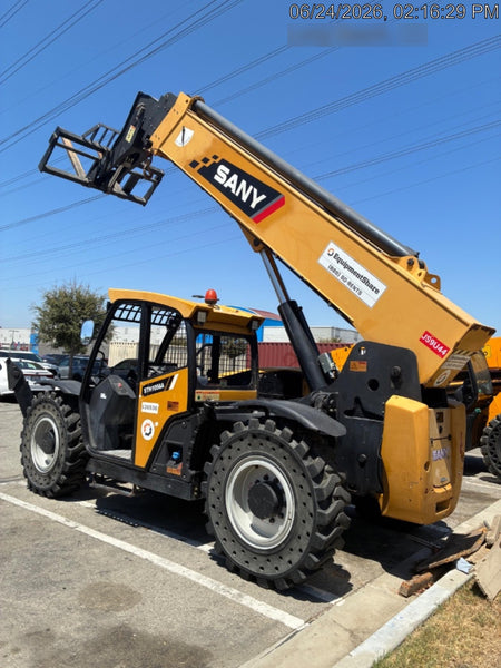 2021 SANY STH1056