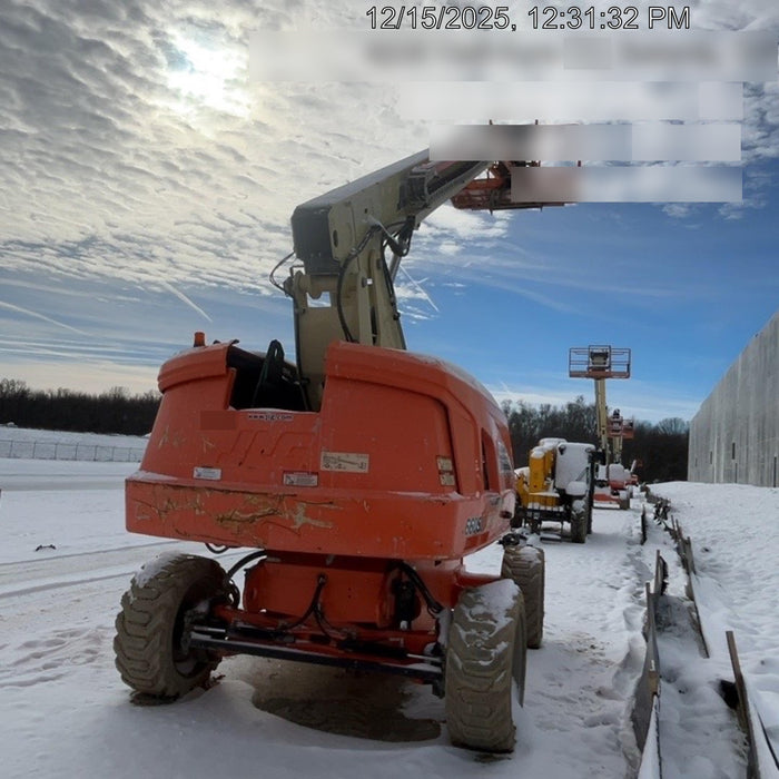 2019 JLG 660SJ