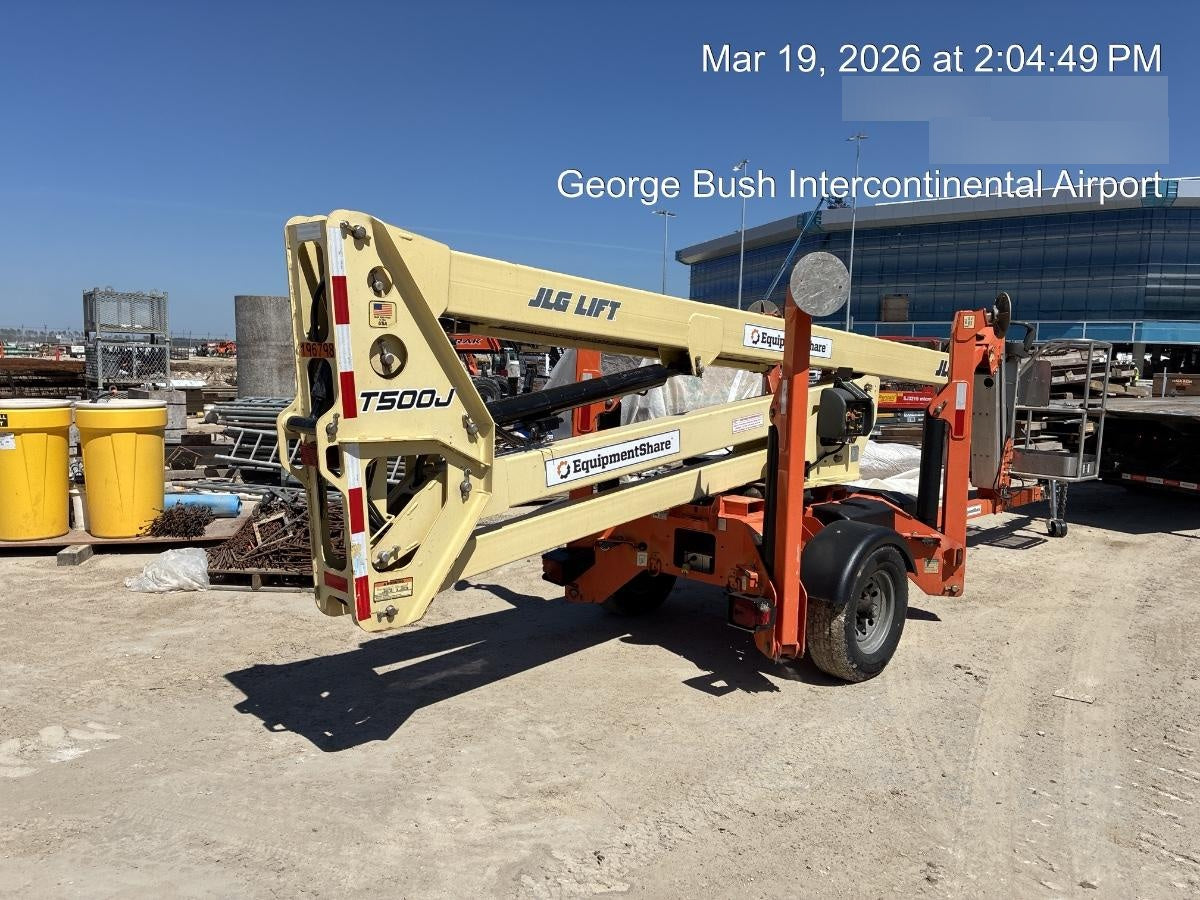2021 JLG T500J