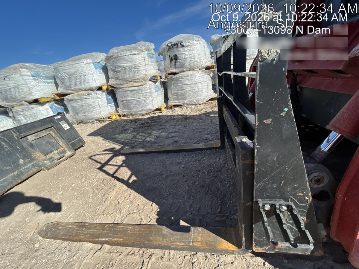 2022 ARROW MATERIAL HANDLING 48" Pallet Forks - Arrow