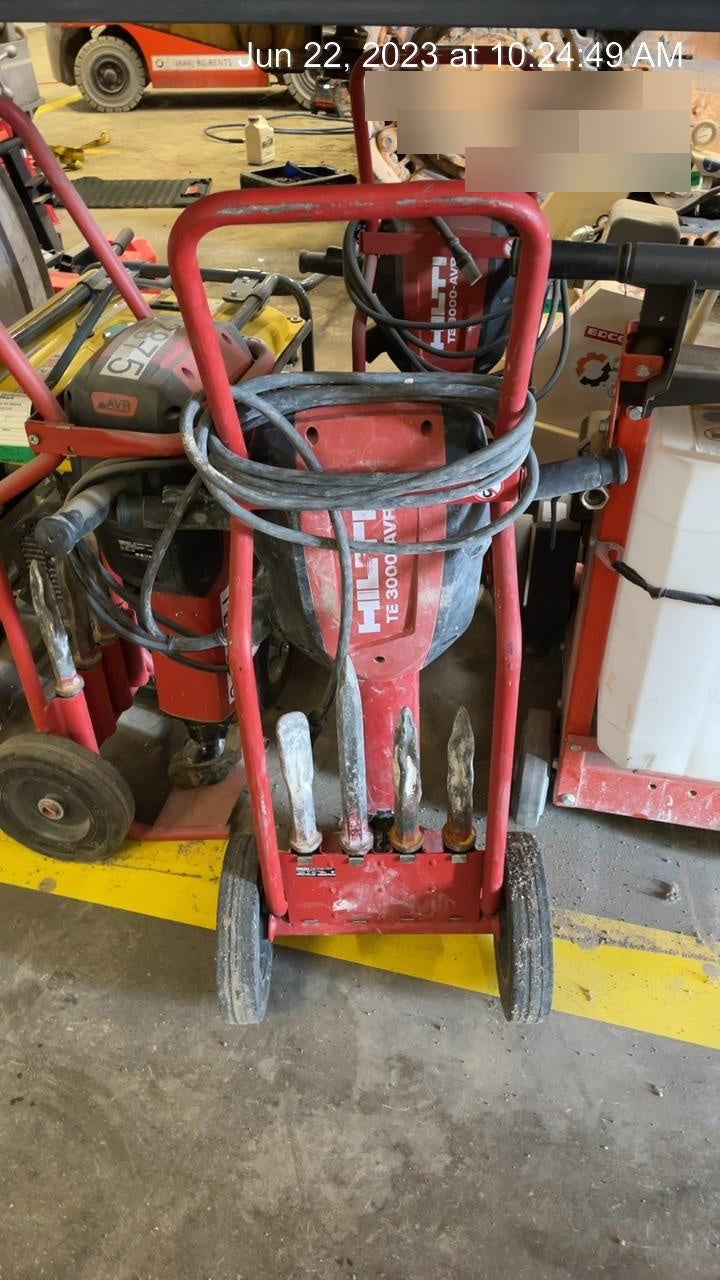 2020 HILTI TE 3000-AVR
