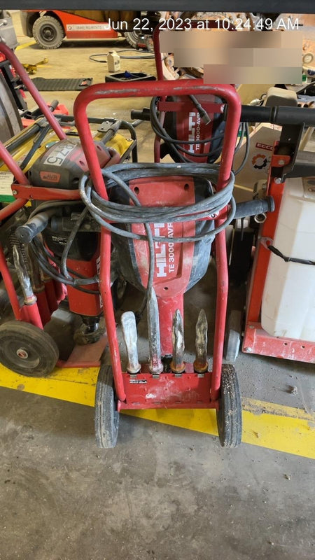 2020 HILTI TE 3000-AVR