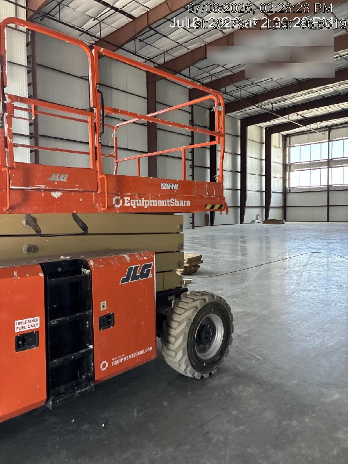 2023 JLG RT4394