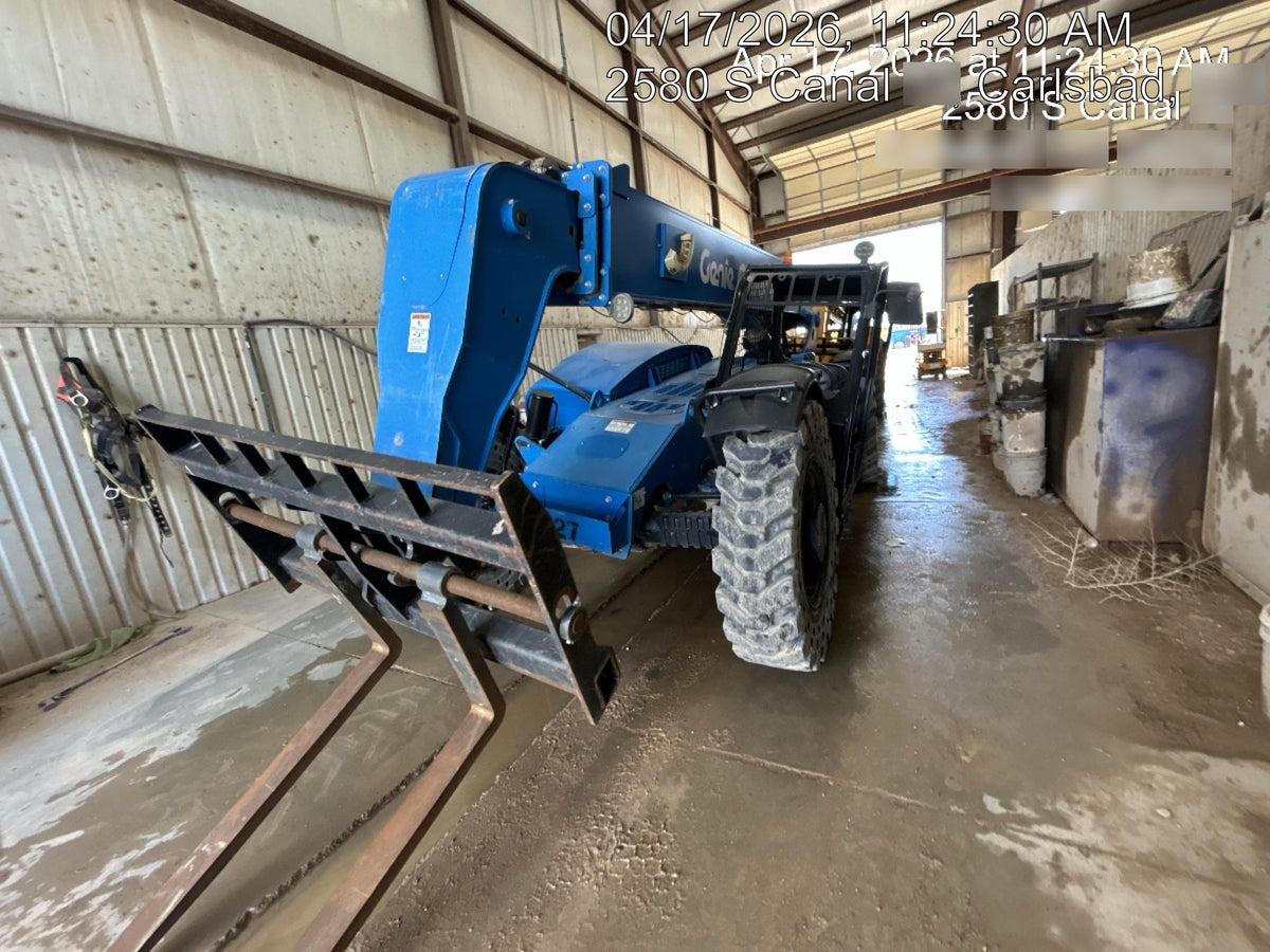 2018 Genie GTH-844 GTH-844 w/Open ROPS, Solid Tires, beacon/work lights, 60" carriage/forks