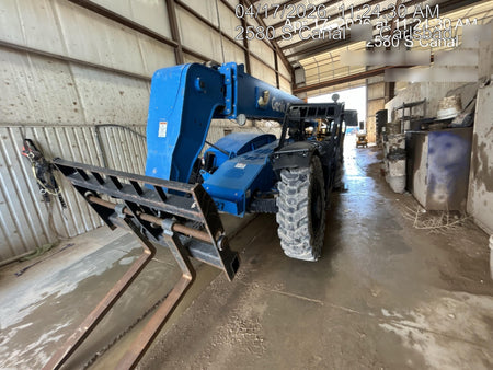 2018 Genie GTH-844 GTH-844 w/Open ROPS, Solid Tires, beacon/work lights, 60" carriage/forks